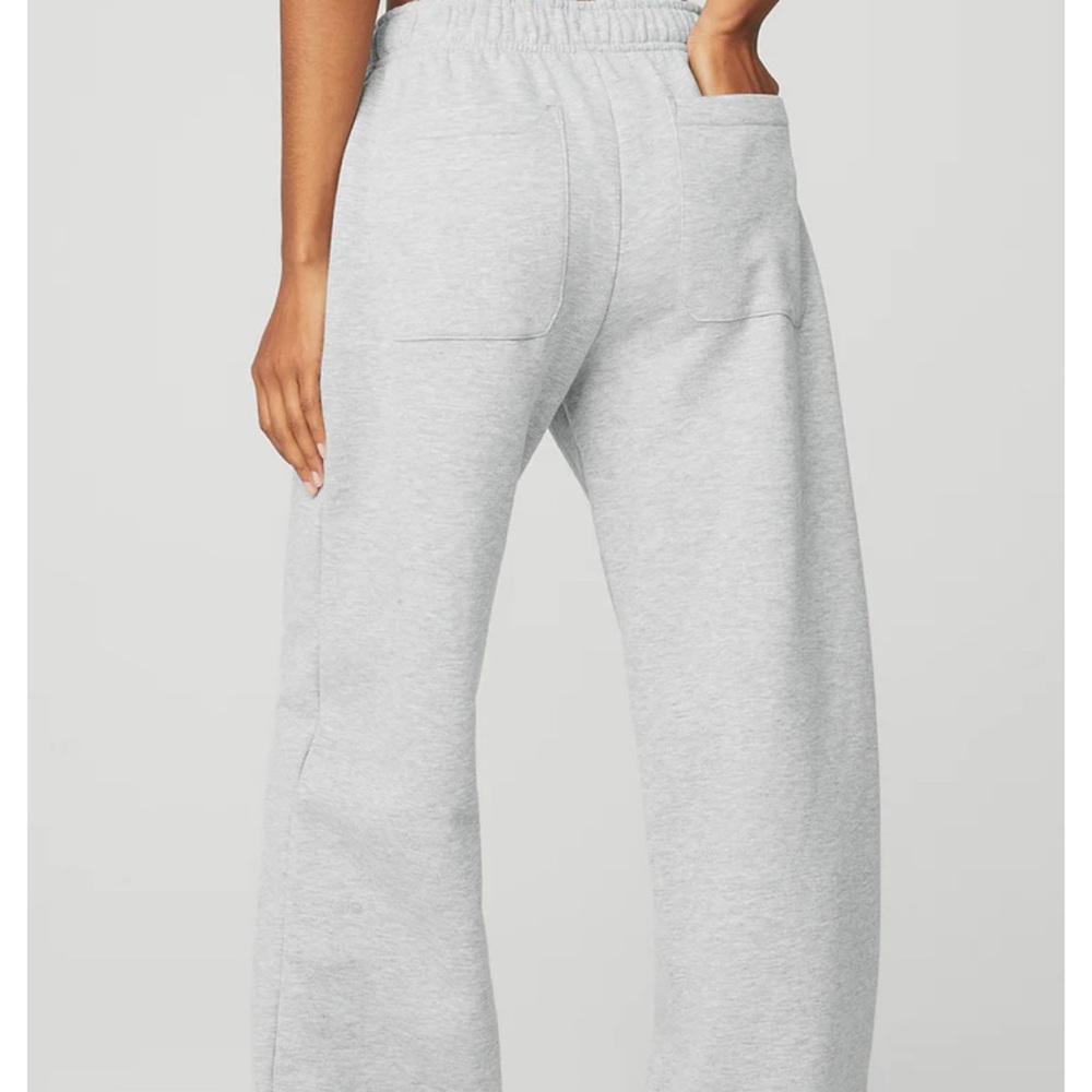 Puddle Sweatpants - Picture 3 of 4